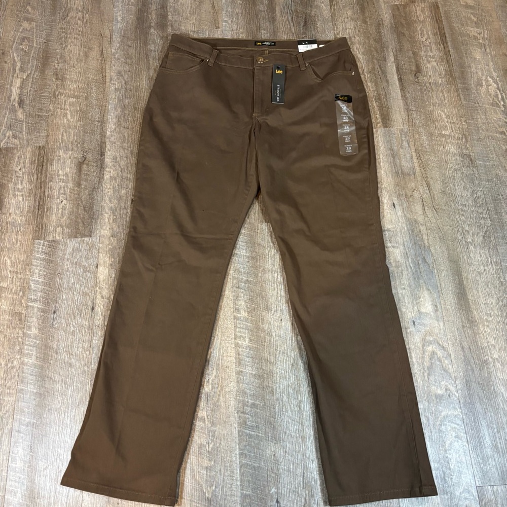 New Lee Women’s Relaxed Fit Straight Leg Mid Rise 18 Long Brown Pants Jeans